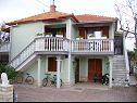 Ferienwohnungen Mare - with terrace: A1(4+2) Pakostane - Riviera Biograd  - Haus