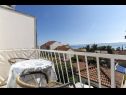 Ferienwohnungen und Zimmer Mini - parking: SA1(2), R1(2) s balkonom Bol - Insel Brac  - Studio-Ferienwohnung - SA1(2): Terasse