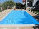 Ferienhaus Mari - with pool: H(8+1) Supetar - Insel Brac  - Kroatien - Pool