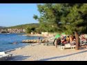 Ferienwohnungen Aurelius - relaxing with gorgeous view A1 Luce (4+2), A2 Marin(2+2), A3 Maja(4+2), A4 Duje(2+2) Okrug Gornji - Insel Ciovo  - Strand