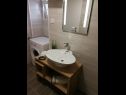 Ferienhaus Domen H(6) Medulin - Istrien  - Kroatien - H(6): Badezimmer mit Toilette