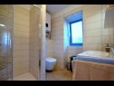 Ferienwohnungen Insula Insule - rustic & peaceful: SA1(2+1), SA2(2+1) Skrbcici - Insel Krk  - Studio-Ferienwohnung - SA1(2+1): Badezimmer mit Toilette