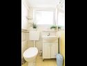Ferienwohnungen Buza SA2(2) Vrbnik - Insel Krk  - Studio-Ferienwohnung - SA2(2): Badezimmer mit Toilette
