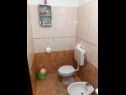 Ferienwohnungen Zeljka - free parking A1(4+1) Opatija - Kvarner  - Ferienwohnung - A1(4+1): Badezimmer mit Toilette