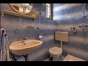 Ferienwohnungen IK A1(2+1), A2(2), SA3(2), SA4(2), A5(4) Jezera - Insel Murter  - Studio-Ferienwohnung - SA3(2): Badezimmer mit Toilette