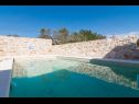 Ferienhaus Bože - 10m from the sea: H(10+2) Drvenik Mali (Insel Drvenik Mali) - Riviera Trogir  - Kroatien - Pool