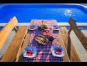 Ferienhaus Pax - with pool: H(4+2) Marina - Riviera Trogir  - Kroatien - H(4+2): Hof