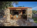 Ferienhaus Stone&Olive - with pool: H(5+1) Marina - Riviera Trogir  - Kroatien - Grill