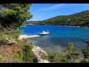 Ferienhaus Paradiso - quiet island resort : H(6+2) Bucht Parja (Vis) - Insel Vis  - Kroatien - Strand