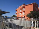 Ferienwohnungen Sor - on the beach: SA1(2+1), A1(4+1), A2(2+2), A3(2+2) Bibinje - Riviera Zadar  - Haus