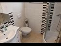 Ferienwohnungen Ivan C A1(4+1), A2(4+1), A4(4+1), A3(4+1) Bibinje - Riviera Zadar  - Ferienwohnung - A2(4+1): Badezimmer mit Toilette