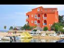 Ferienwohnungen Sor - on the beach: SA1(2+1), A1(4+1), A2(2+2), A3(2+2) Bibinje - Riviera Zadar  - Haus