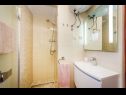 Ferienwohnungen Dreamy - free parking A1(4), A2(4) Nin - Riviera Zadar  - Ferienwohnung - A2(4): Badezimmer mit Toilette