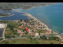 Ferienwohnungen Branko - 150m from the sea: SA2(2) Nin - Riviera Zadar  - Haus