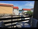 Ferienwohnungen Ljilja 1 - with terrace : A1(6+2) Nin - Riviera Zadar  - Haus