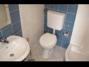 Ferienwohnungen Ante - 50m from the sea: A1 plavi(2+2), A2 zuti(2+2) Posedarje - Riviera Zadar  - Ferienwohnung - A1 plavi(2+2): Badezimmer mit Toilette