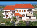Ferienwohnungen Armitage - family friendly: A1(4), A2(4+1), A3(2+1), A4(2+1), A5(2+1) Privlaka - Riviera Zadar  - Haus