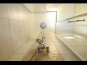 Ferienhaus Olive H(4+2) Privlaka - Riviera Zadar  - Kroatien - H(4+2): Badezimmer mit Toilette