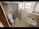 Ferienwohnungen Armitage - family friendly: A1(4), A2(4+1), A3(2+1), A4(2+1), A5(2+1) Privlaka - Riviera Zadar  - Ferienwohnung - A1(4): Badezimmer mit Toilette