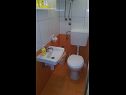 Ferienwohnungen Rest - comfortable & close to center: A1(4+2) Bol - Insel Brac  - Ferienwohnung - A1(4+2): Badezimmer mit Toilette