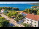 Ferienwohnungen Azure Sea A1(2+2) Bucht Makarac (Milna) - Insel Brac  - Haus