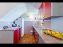Ferienwohnungen Matko - 3 Bedrooms Apartment: A2(6) Mirca - Insel Brac  - Ferienwohnung - A2(6): Küche