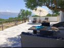 Ferienhaus Mary: relaxing with pool: H(4) Postira - Insel Brac  - Kroatien - H(4): Terasse