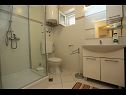 Ferienwohnungen Ali - modern apartments: A1(4+1), A2(4+1) Supetar - Insel Brac  - Ferienwohnung - A2(4+1): Badezimmer mit Toilette
