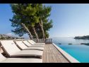Ferienhaus Sea front - with pool: H(15+2) Okrug Gornji - Insel Ciovo  - Kroatien - Haus