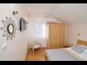 Ferienwohnungen Star 2 - romantic apartments : A1 LUNA (4+2), A2 STELLA (6) Dubrovnik - Riviera Dubrovnik  - Ferienwohnung - A2 STELLA (6): Schlafzimmer