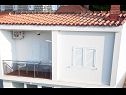 Ferienwohnungen und Zimmer Bari - 10 km from airport: A1(2), A2(2), R2(2), R3(2), R4(2) Kupari - Riviera Dubrovnik  - Ferienwohnung - A2(2): Balkon