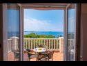 Ferienwohnungen und Zimmer Villa Bouganvillea - sea view & garden: A1 Deluxe (2+1), A2 Superior (2+1), A3 Comfort (2+1), A4 Premium (2+1), R1 Deluxe (2), R2 Comfort (2) Mlini - Riviera Dubrovnik  - Ferienwohnung - A1 Deluxe (2+1): Terasse