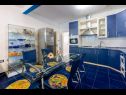 Ferienwohnungen Mila - in blue: A1(4+2), A2(5+1), A3(4+2) Banjole - Istrien  - Ferienwohnung - A2(5+1): Küche und Speisezimmer