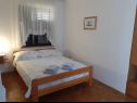 Ferienhaus Renata - 3 bedrooms: H(6+1) Njivice - Insel Krk  - Kroatien - H(6+1): Schlafzimmer