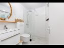 Ferienhaus Hoda H(4) Vrbnik - Insel Krk  - Kroatien - H(4): Badezimmer mit Toilette