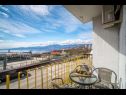 Ferienwohnungen Slava - sea view: A1(4) Rijeka - Kvarner  - Haus
