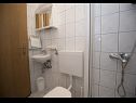Ferienwohnungen Robert - sea view : A1(4+1), A2(4+2) Brela - Riviera Makarska  - Ferienwohnung - A2(4+2): Badezimmer mit Toilette