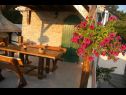 Ferienhaus Kris - quiet and romantic: H(8+2) Brela - Riviera Makarska  - Kroatien - Terasse