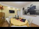 Ferienwohnungen Stipe - comfortable apartment for 6 person: A(4+2) Makarska - Riviera Makarska  - Ferienwohnung - A(4+2): Tagesaufenthaltsraum