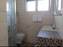 Ferienwohnungen Mateo - 60m from sea: A1(4), A2(4) Primosten - Riviera Sibenik  - Ferienwohnung - A2(4): Badezimmer mit Toilette