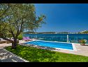 Ferienhaus Lucmar - swimming pool and sea view H(8+2) Zatoglav - Riviera Sibenik  - Kroatien - Pool