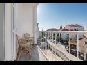 Ferienwohnungen Neven - comfortable & great location: A1(4+2) Split - Riviera Split  - Haus