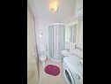 Ferienwohnungen Dragi - adults only: SA1(2), A2(2), A3(3) Split - Riviera Split  - Studio-Ferienwohnung - SA1(2): Badezimmer mit Toilette