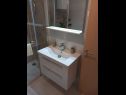 Ferienwohnungen Mari - cozy apartment: A1(2+2) Split - Riviera Split  - Ferienwohnung - A1(2+2): Badezimmer mit Toilette