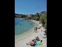 Ferienwohnungen Per - 80 m from beach: SA2(2+1), A5(3), A6(2+1), A45(8), SA3(3), A7(2+1) Marina - Riviera Trogir  - Strand