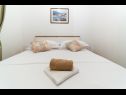 Ferienwohnungen Lux 1 - heated pool: A1(4), A4(4) Marina - Riviera Trogir  - Ferienwohnung - A4(4): Schlafzimmer