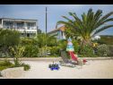 Ferienwohnungen Arc - 5 M From Beach: A1 Green (2+2), A2 Yellow (2+2), A3 Red (2+2), SA4 Blue (2+2) Poljica (Marina) - Riviera Trogir  - Strand