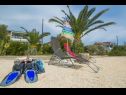 Ferienwohnungen Arc - 5 M From Beach: A1 Green (2+2), A2 Yellow (2+2), A3 Red (2+2), SA4 Blue (2+2) Poljica (Marina) - Riviera Trogir  - Strand