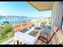 Ferienwohnungen Iva - great view: A1(4) Seget Donji - Riviera Trogir  - Haus