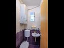 Ferienhaus Ante - 6m from the sea H(8+1) Seget Vranjica - Riviera Trogir  - Kroatien - H(8+1): Toilette